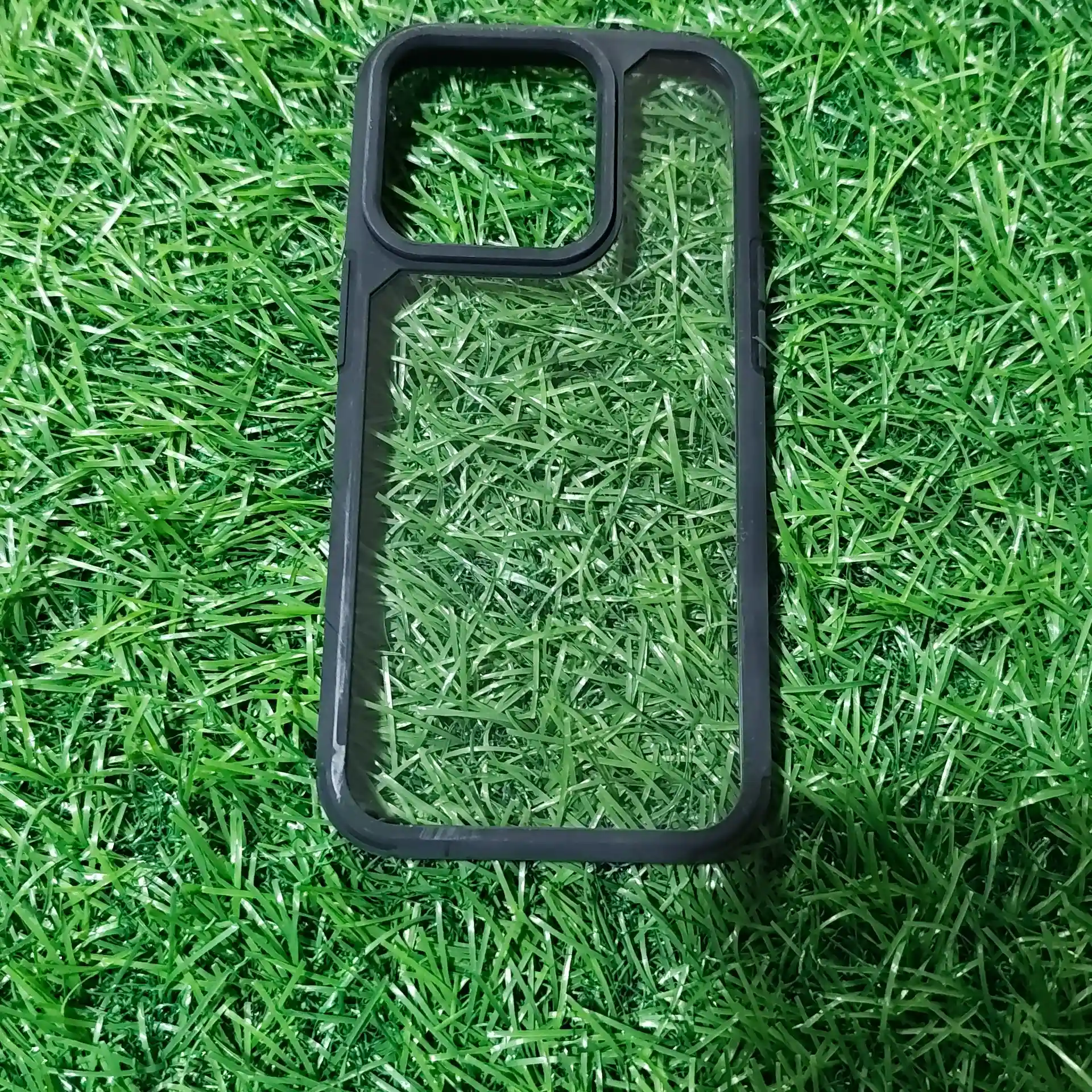 IPHONE 15 PRO-DOYER