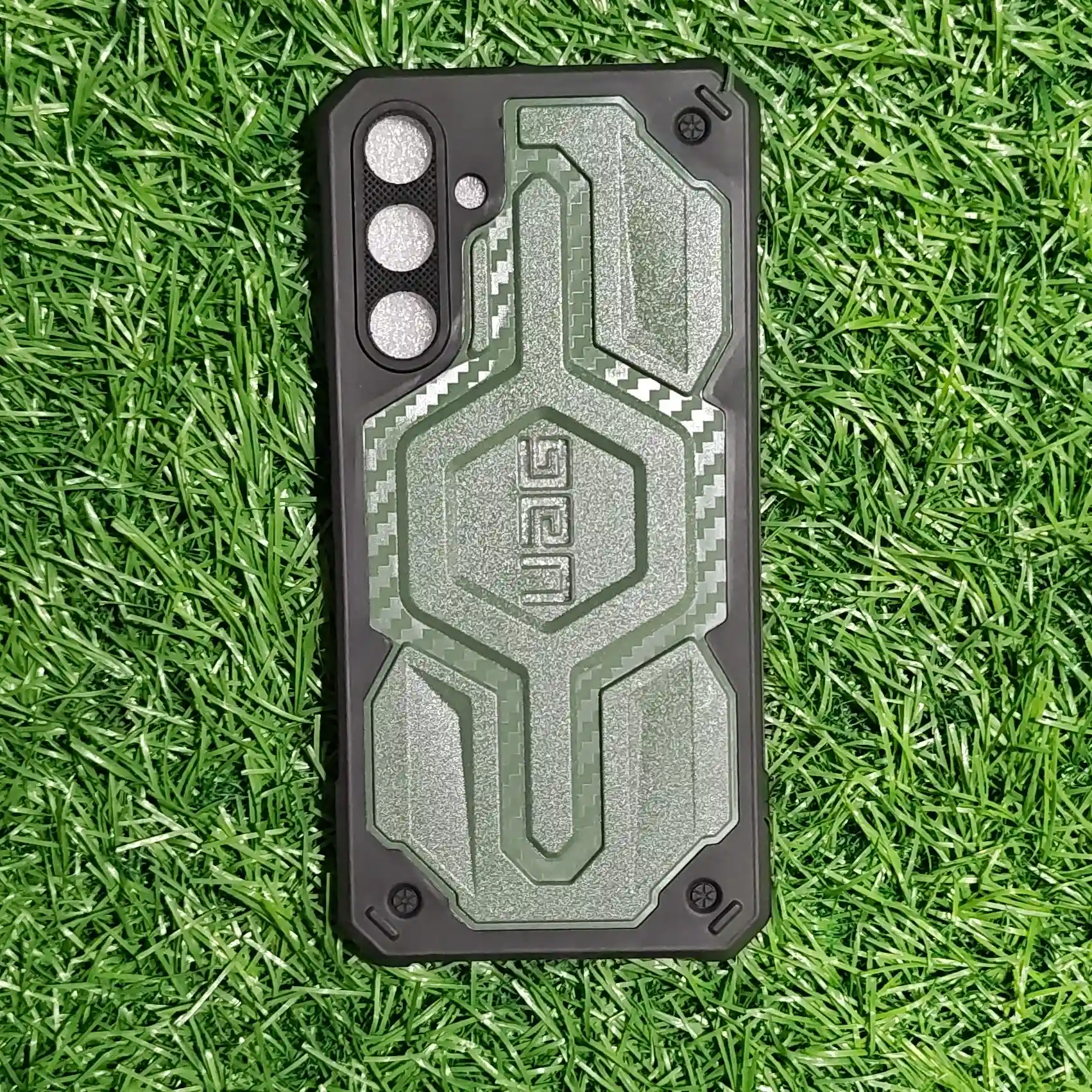SAMSUNG  M16-UAG