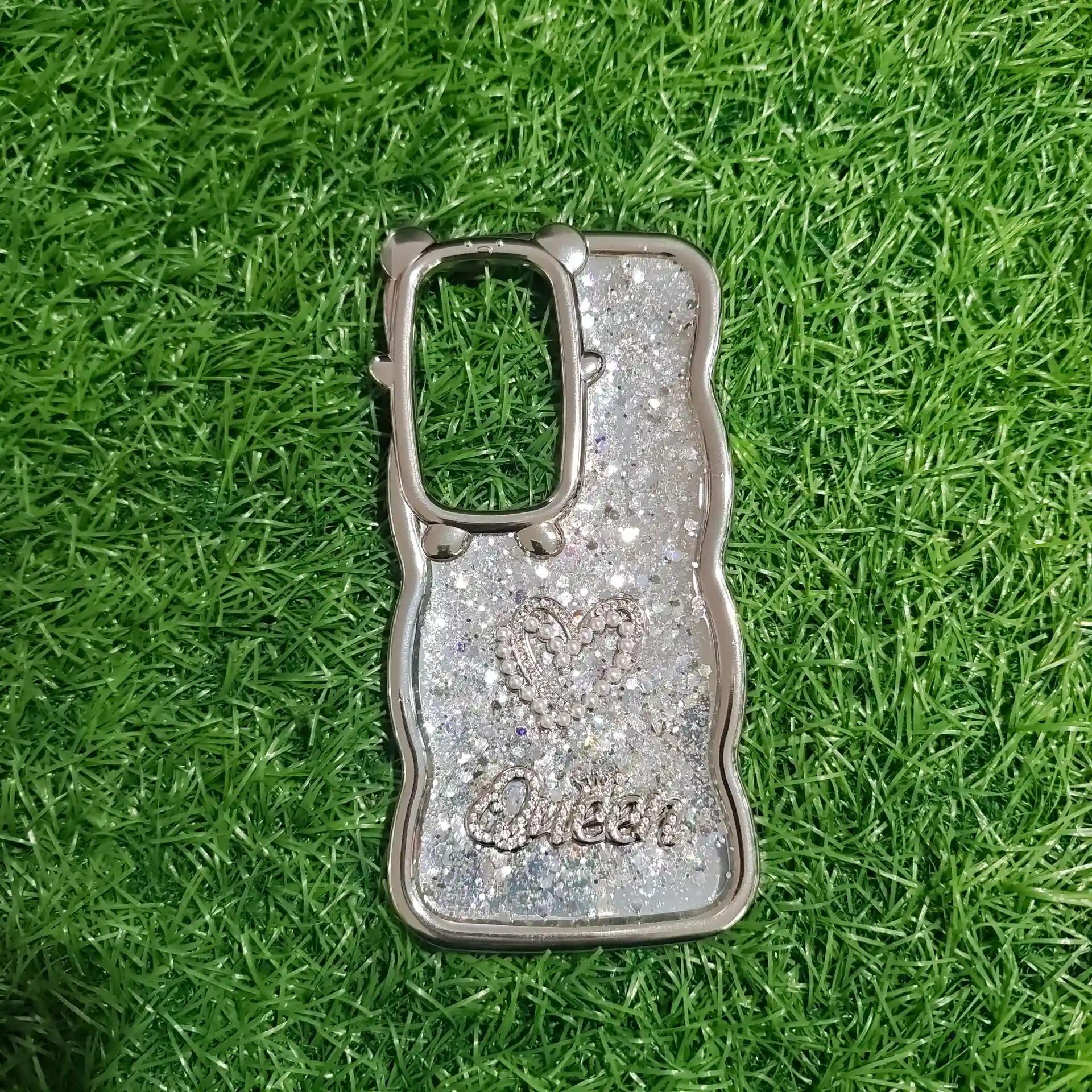 VIVO V30-QUEEN