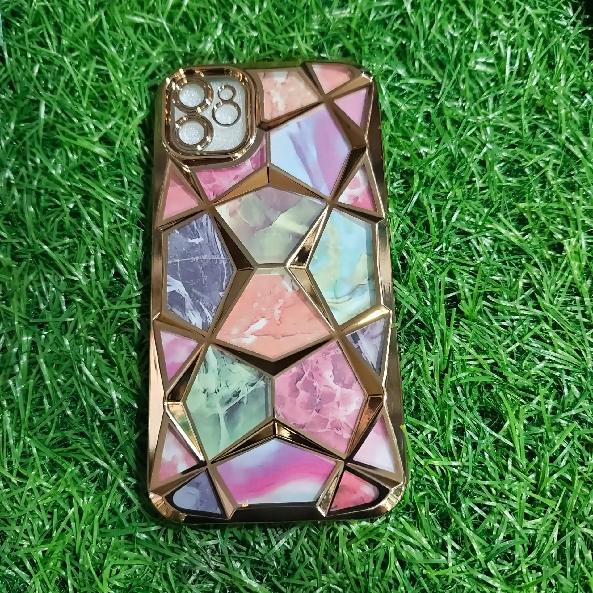 IPHONE 11- DIAMOND