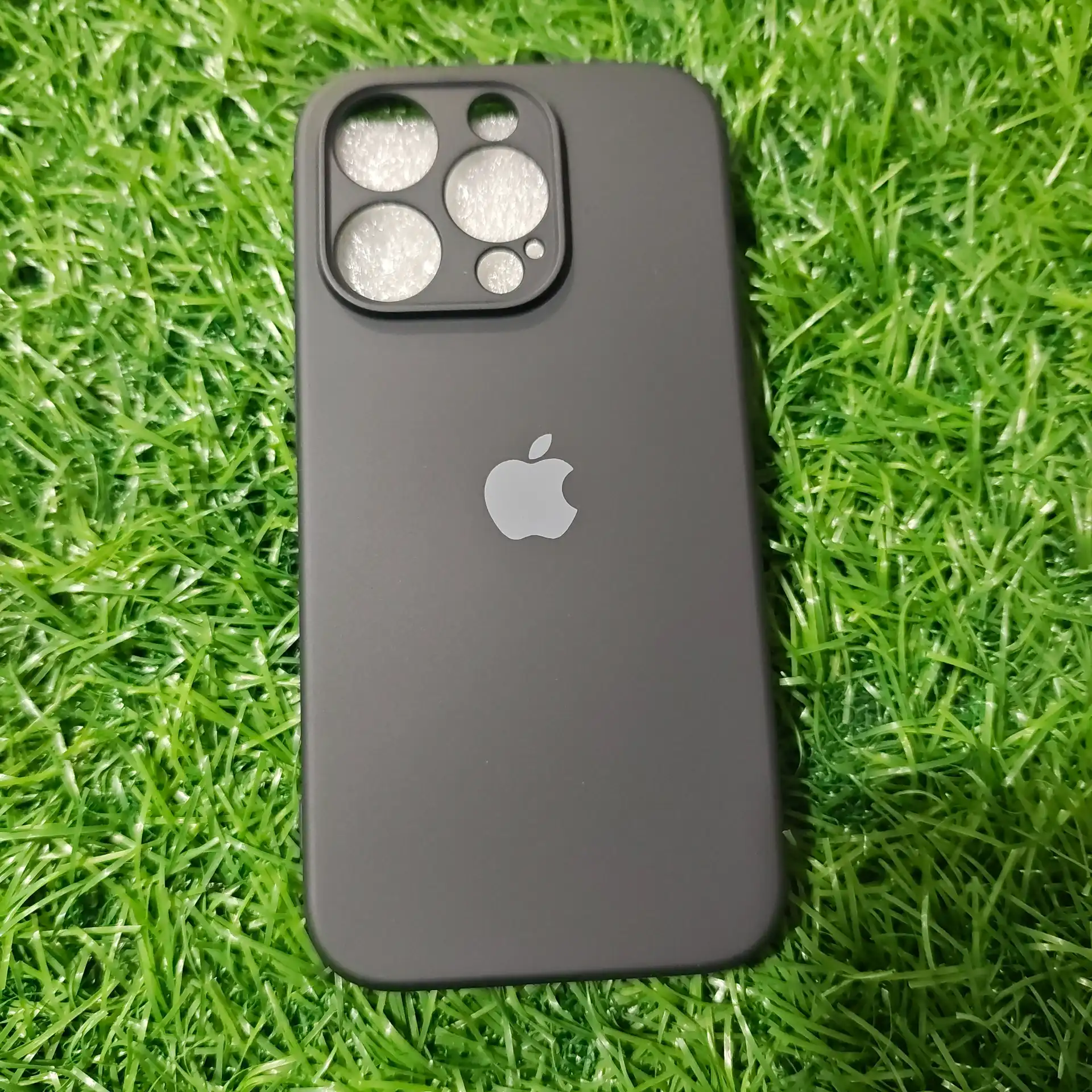 IPHONE 15 PRO-SILICONE