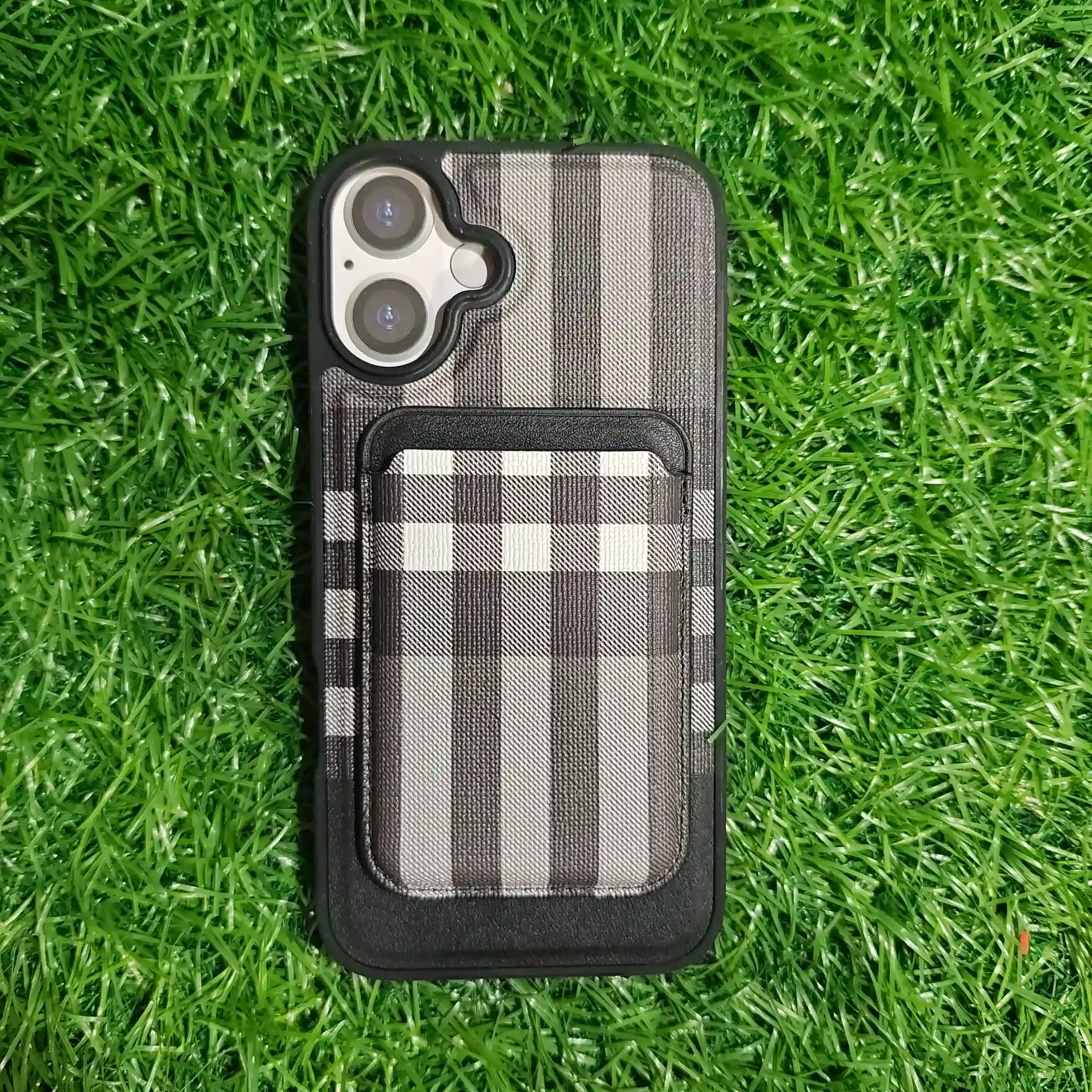 IPHONE 16 PLUS-WALLET