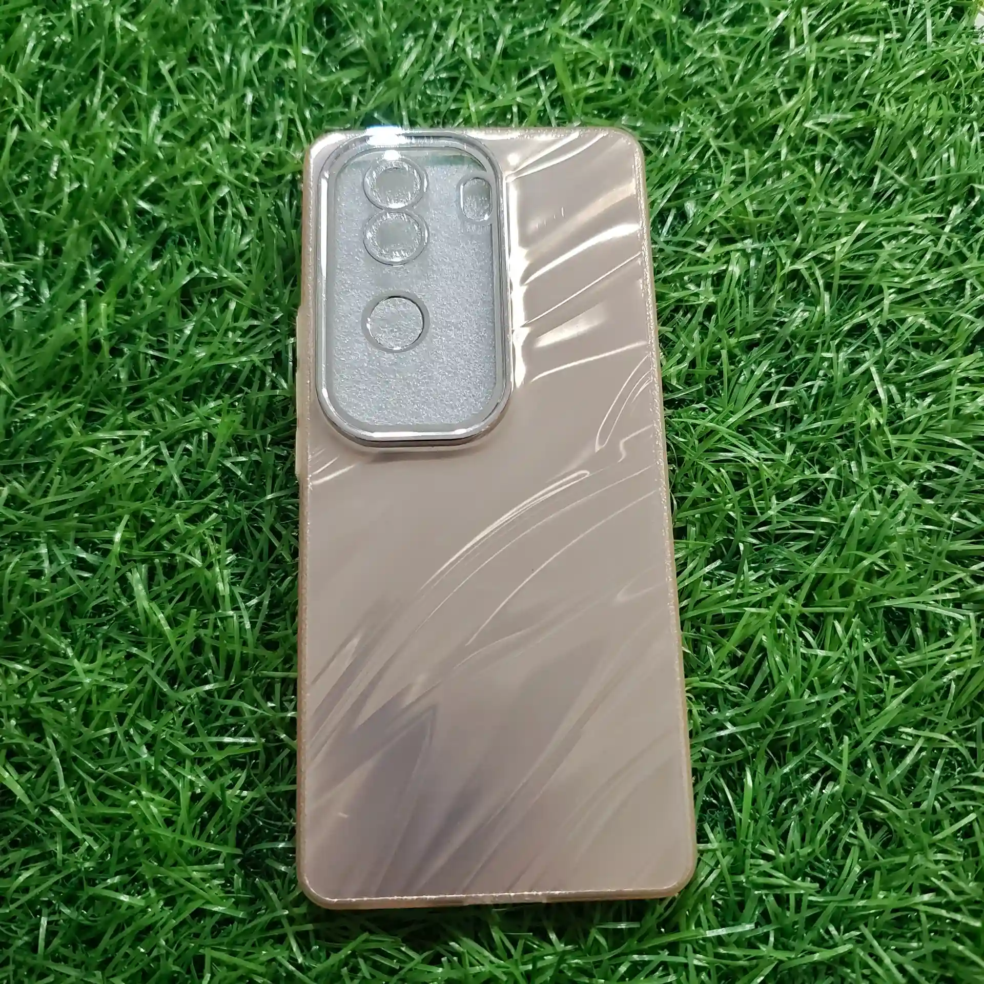 VIVO V40E-SHINE