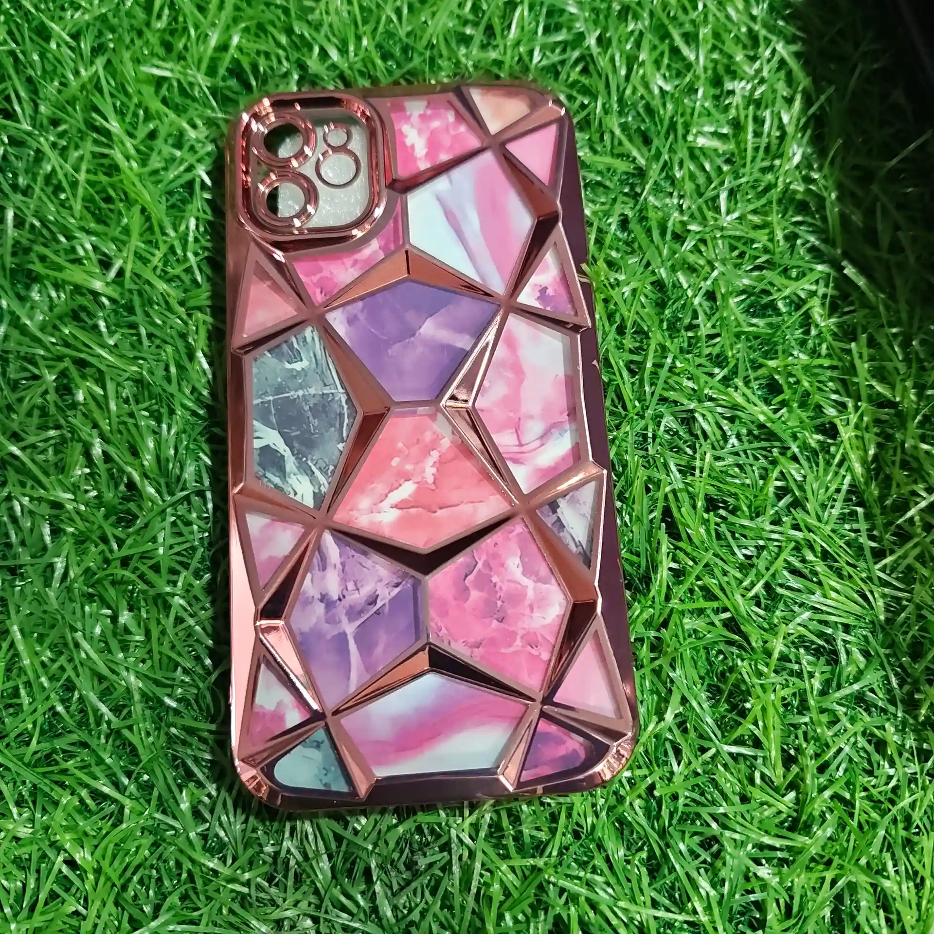 IPHONE 11- DIAMOND