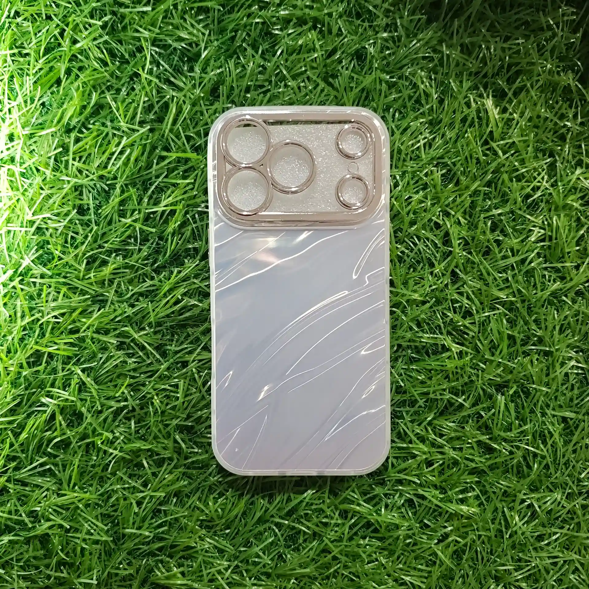 IPHONE 17 PRO-SHINE