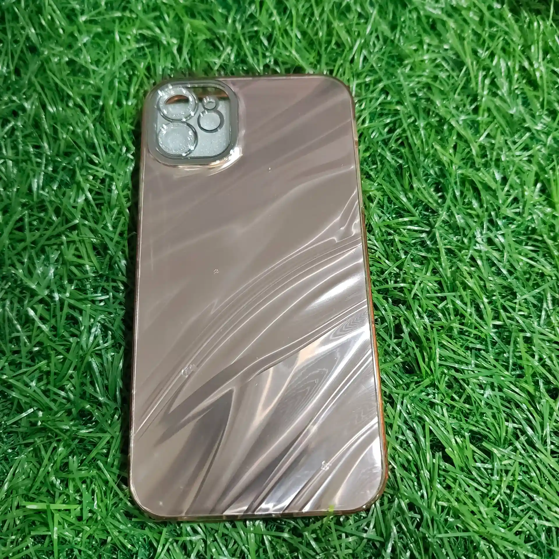 IPHONE 11- SHINE