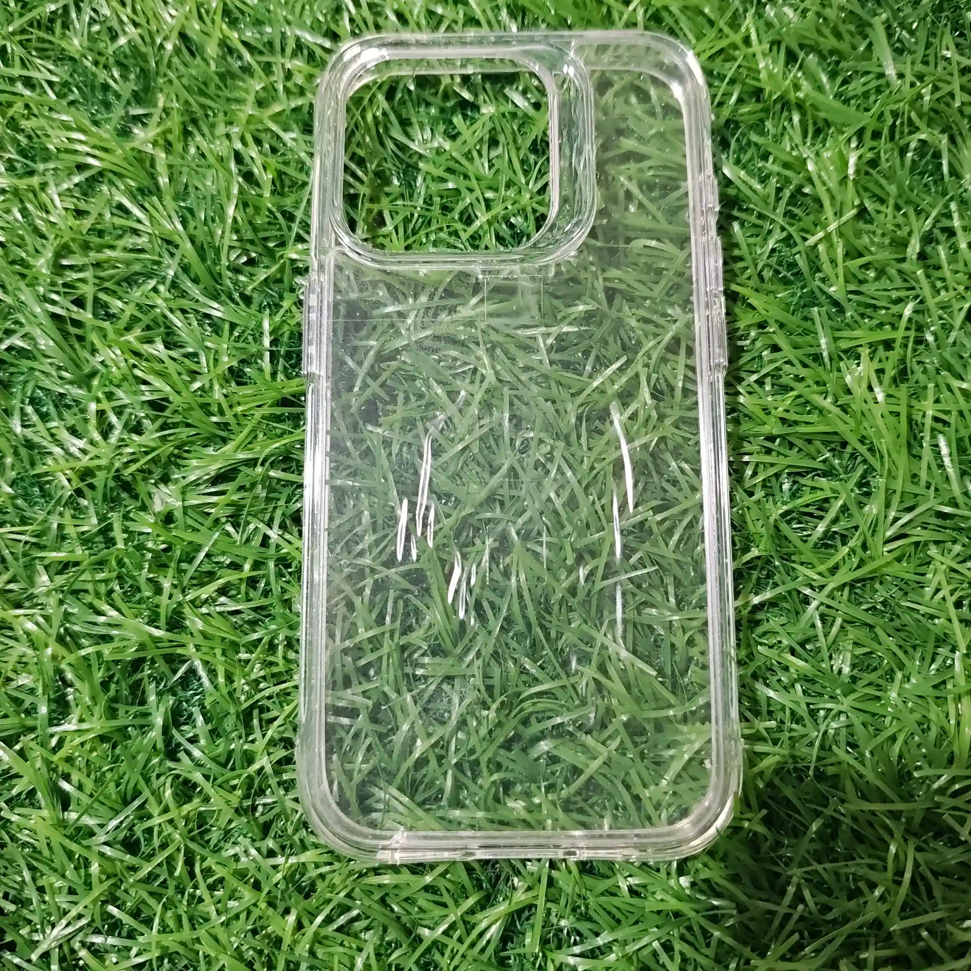 IPHONE 15 PRO-CLEAR
