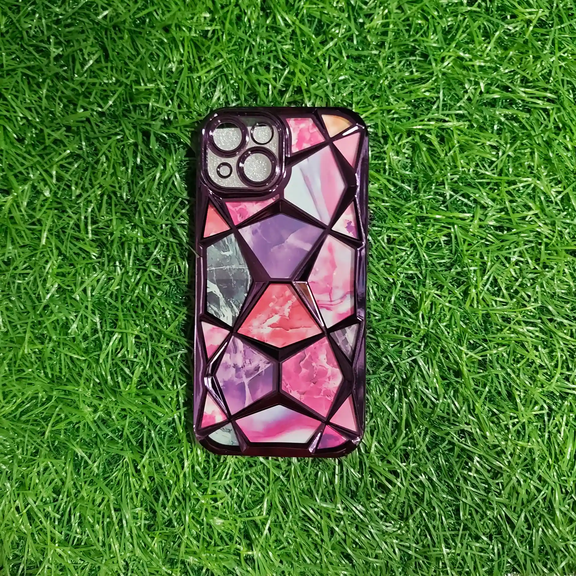 IPHONE 15-DIAMOND
