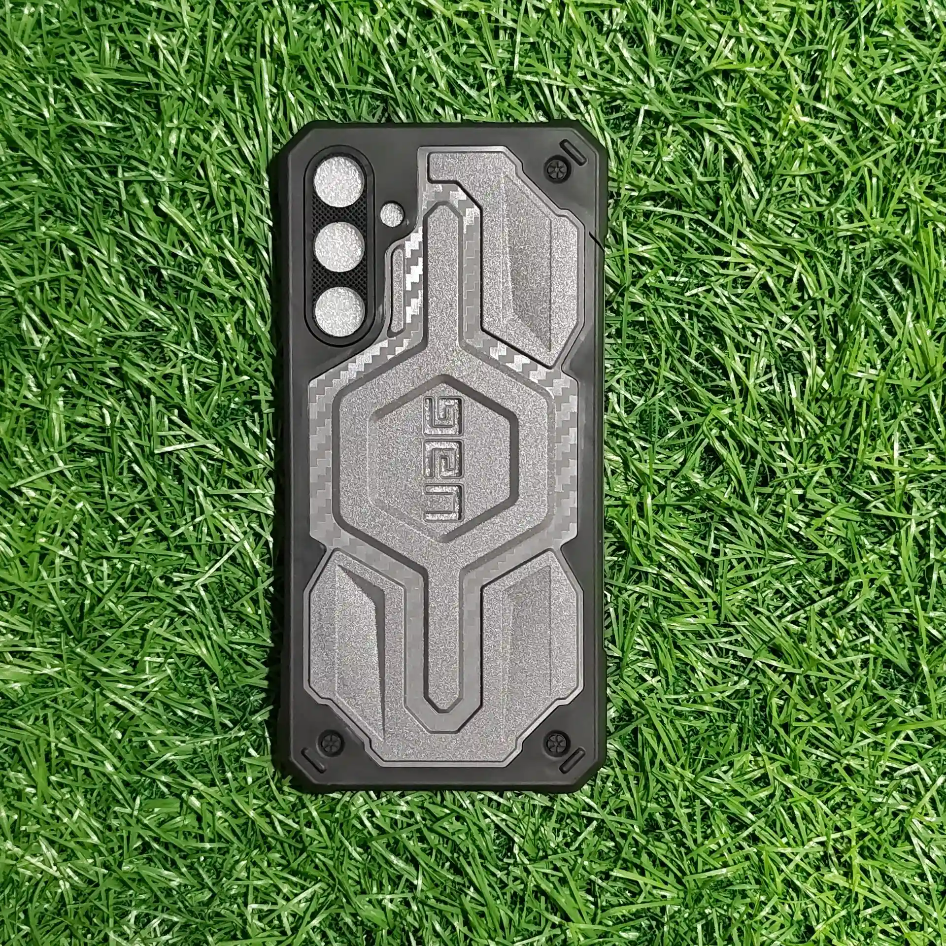 SAMSUNG  M16-UAG