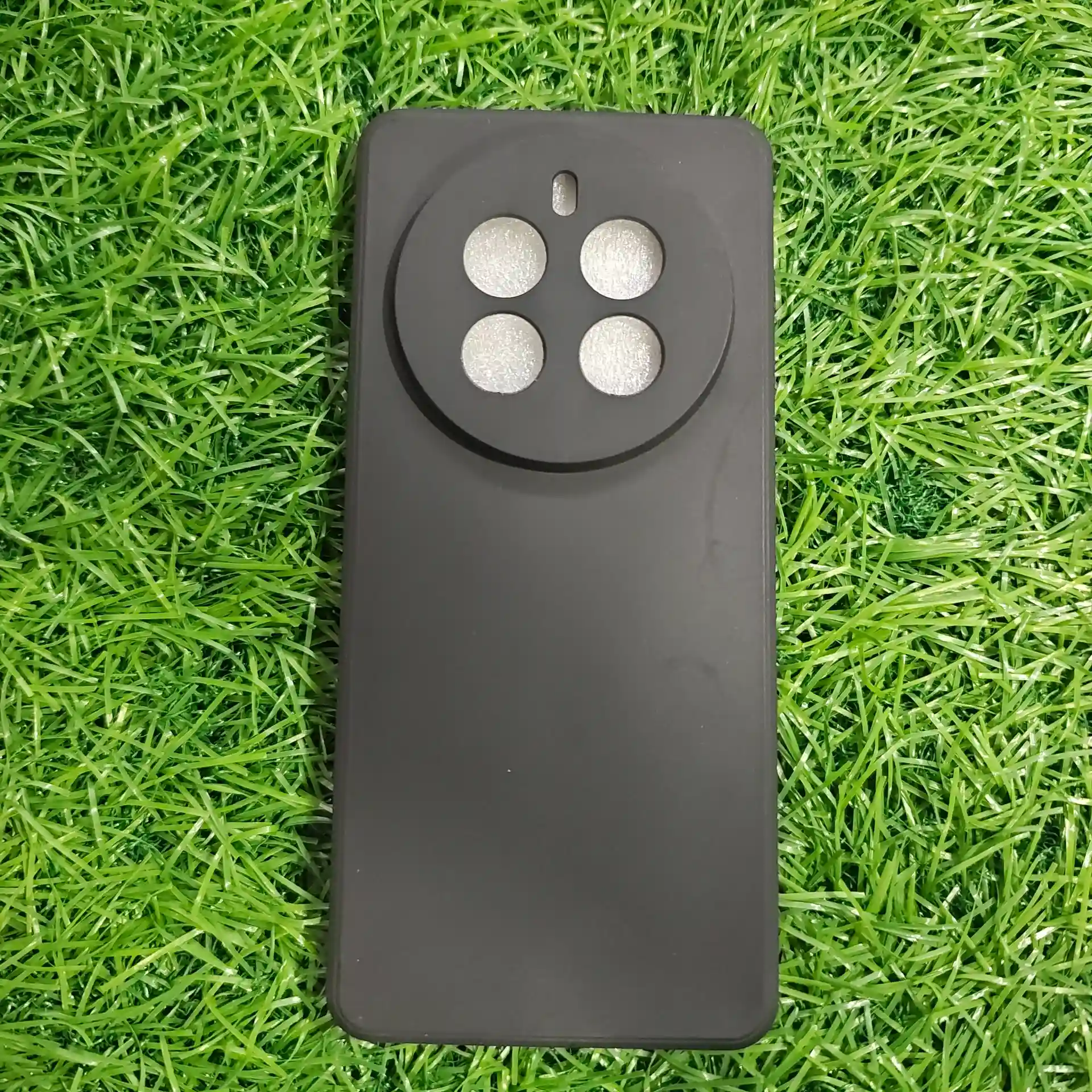 REALME 12 PRO-CLOTH