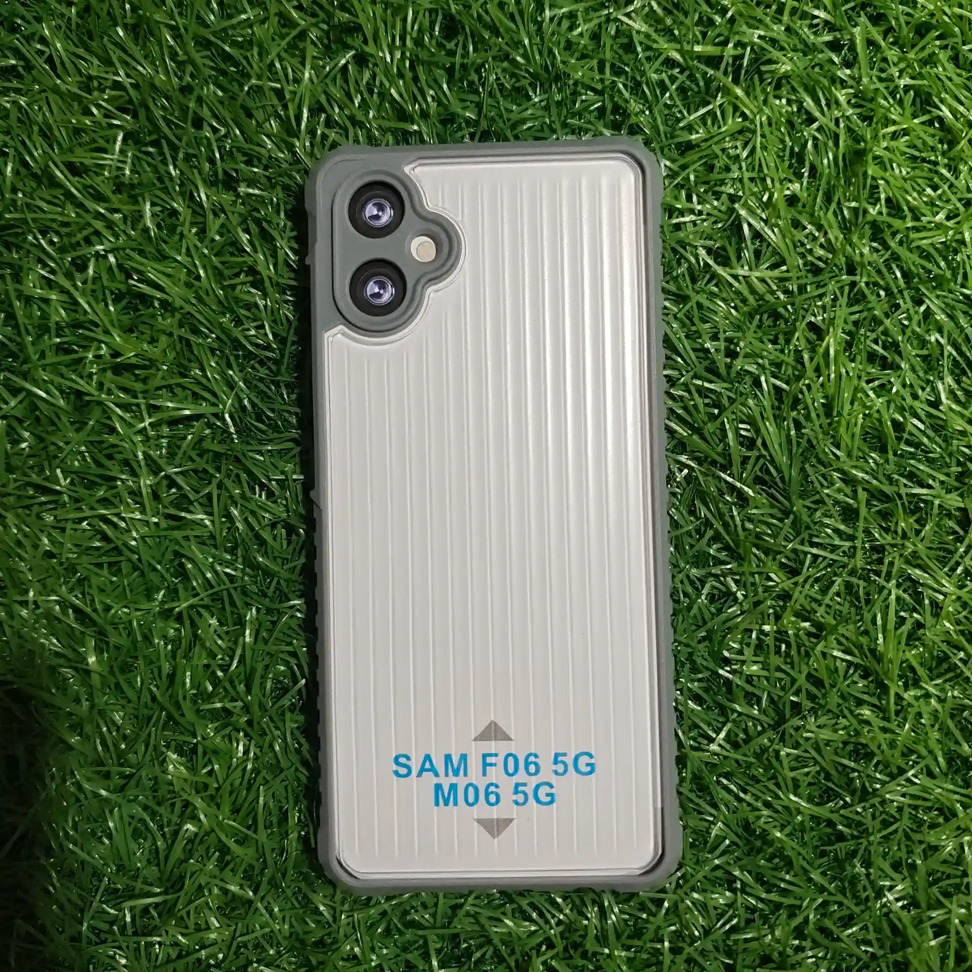 SAMSUNG F06 - NEW DOYER