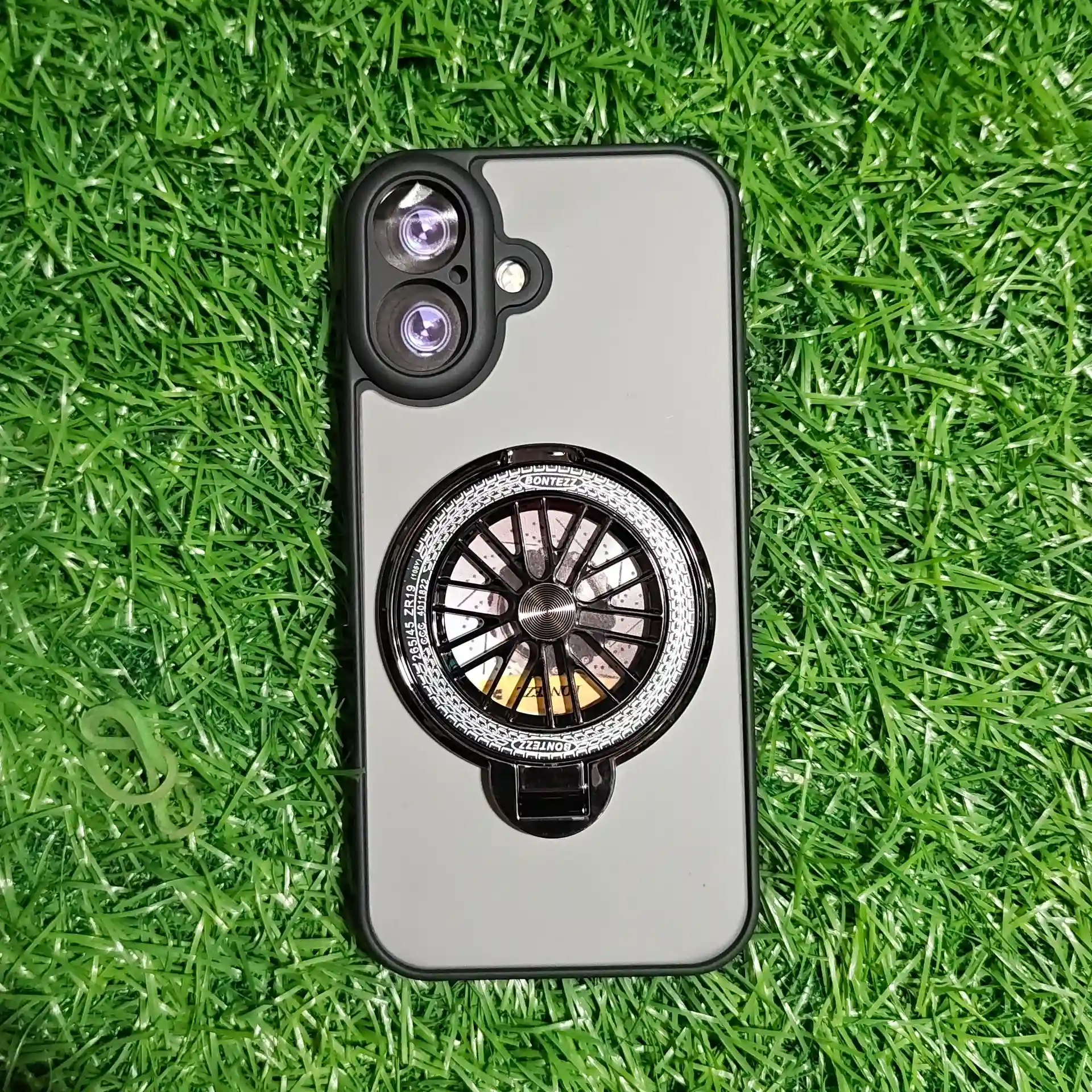 IPHONE 17-SPINNER